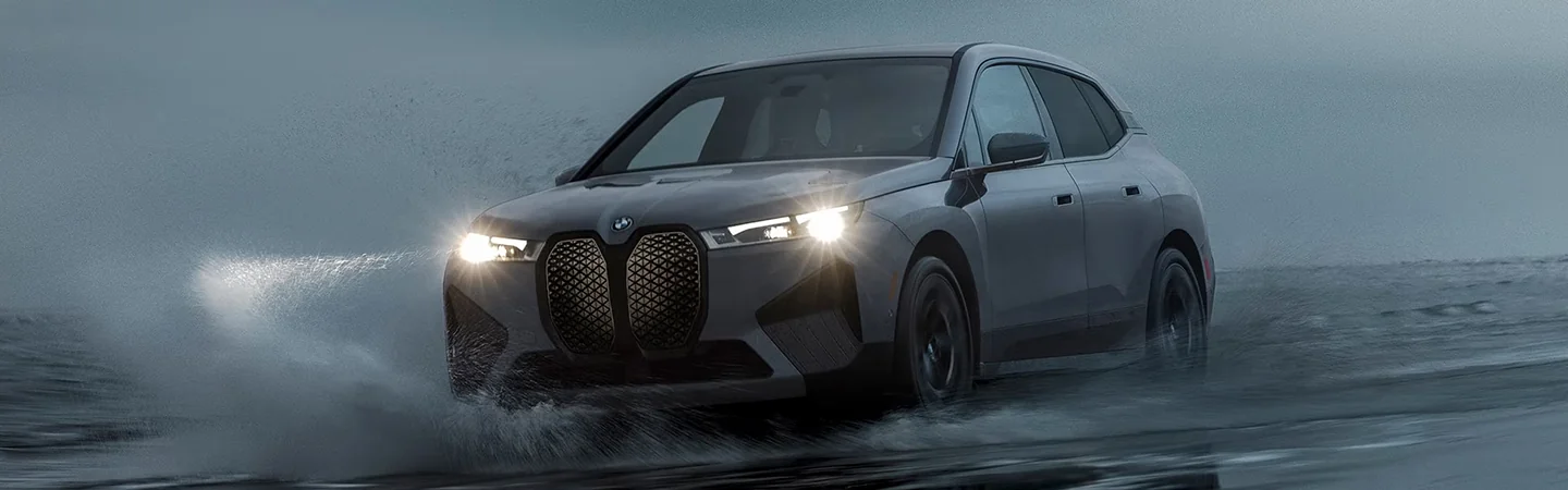 2024 BMW iX slider2