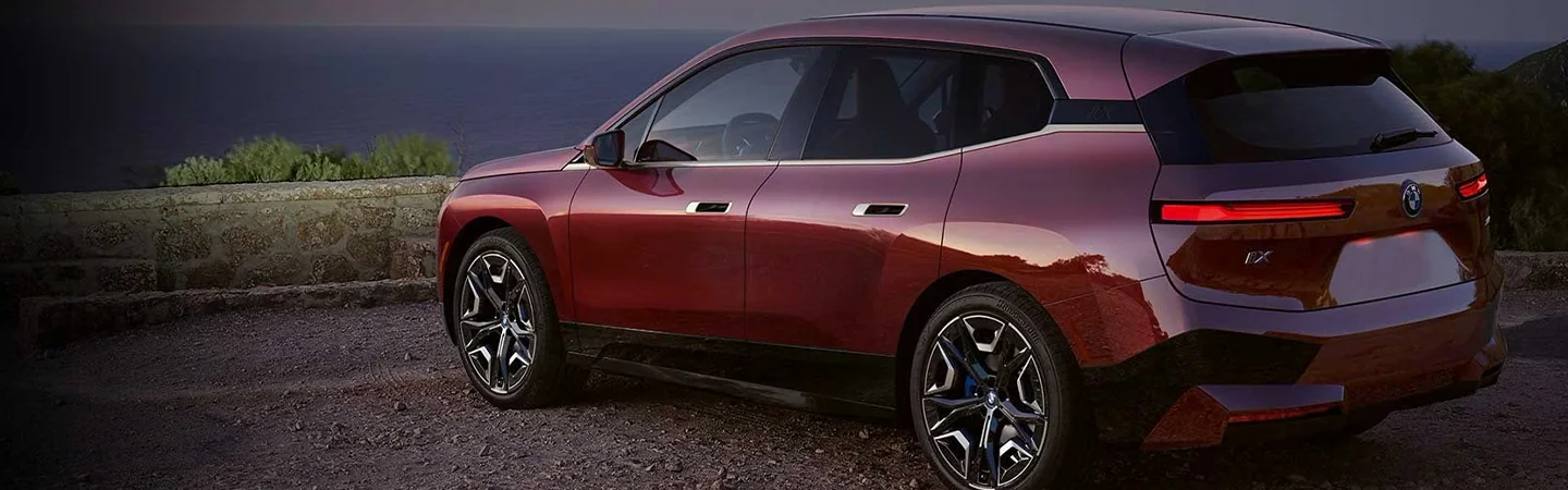2024 BMW iX slider4