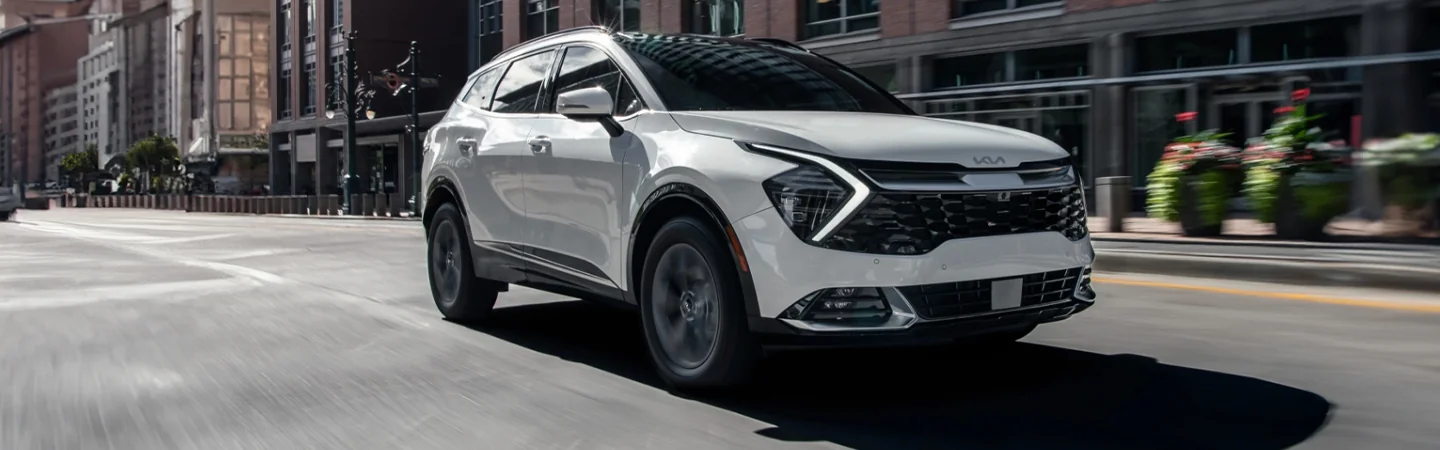 2024 Kia Sportage Hybrid Specs whitecolor frontview