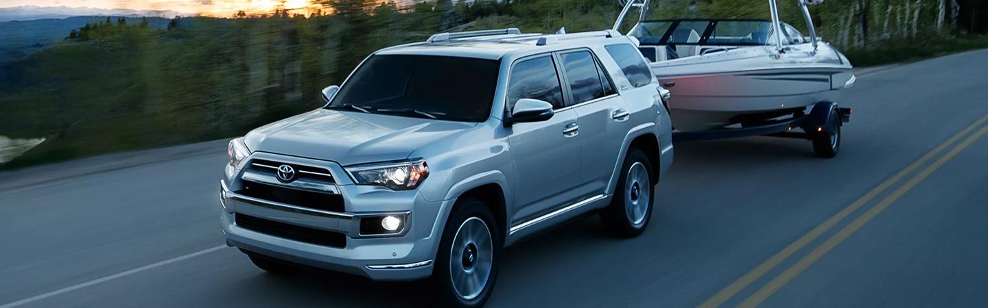 Toyota 4Runner towing boat