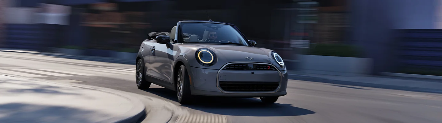 MINI convertible speeding