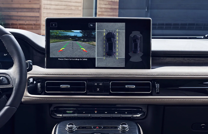 2023 Lincoln Nautilus Interior2