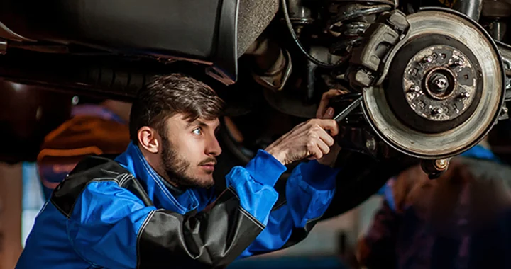 INFINITI Service Center Brake Service