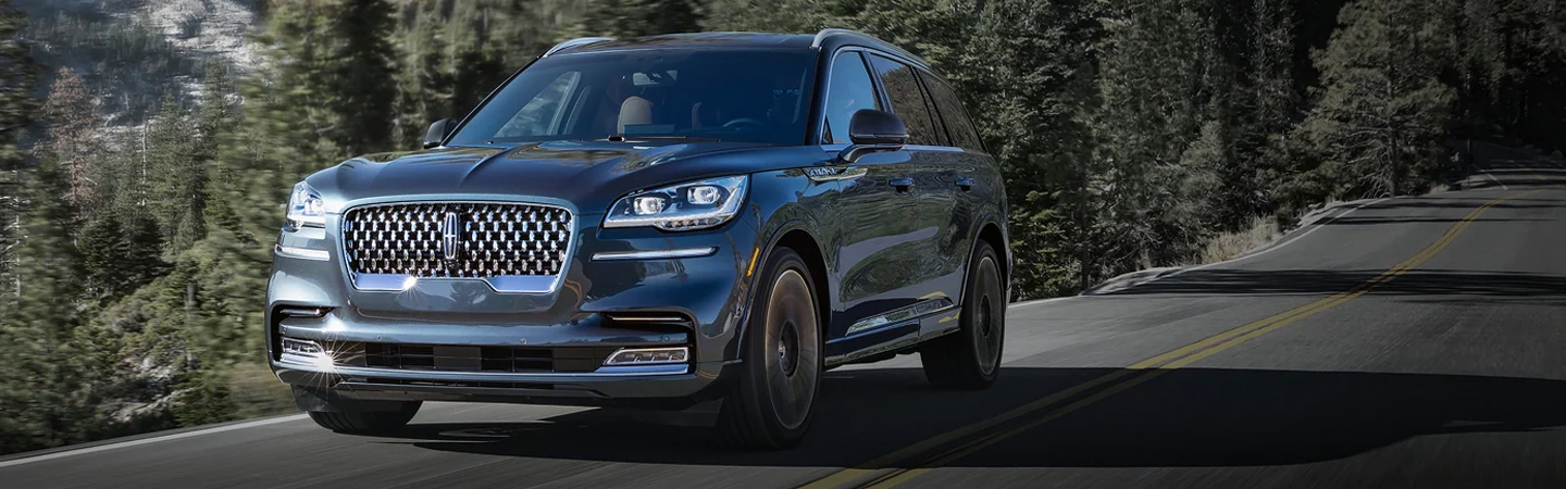 2023 Lincoln Aviator vs Acura MDX slider4