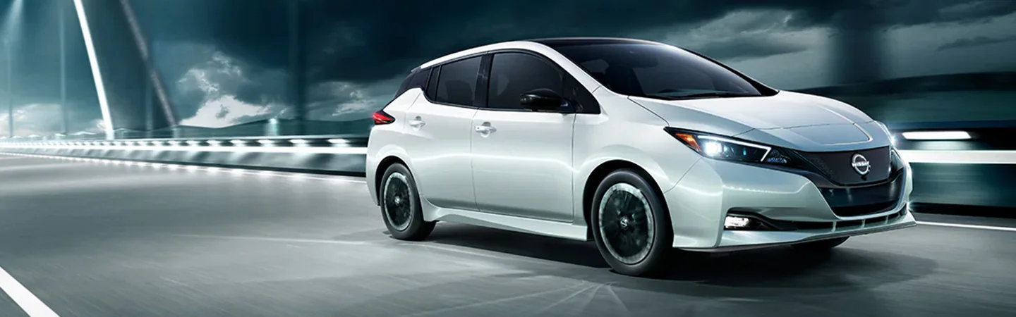 2025 Nissan Leaf white side view