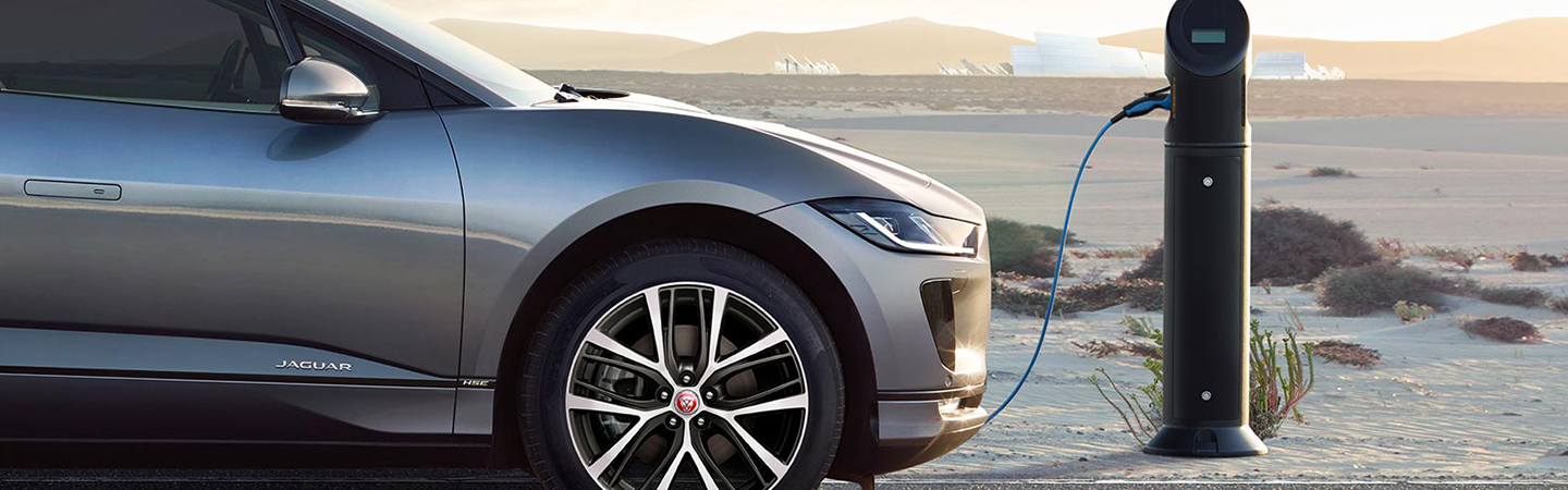 2023 Jaguar I-Pace Specs and Features slider4