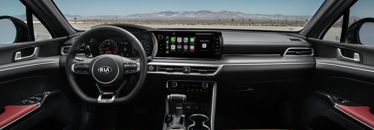 2021 Kia K5 interior