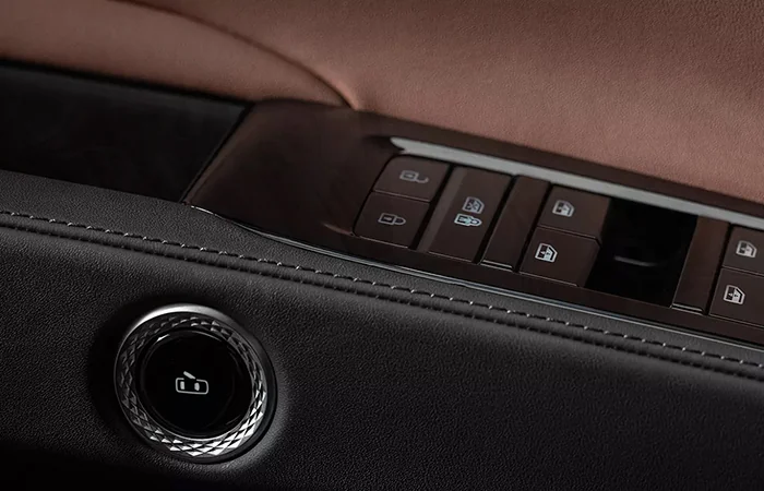View for the dash texh in a Maserati Grecale
