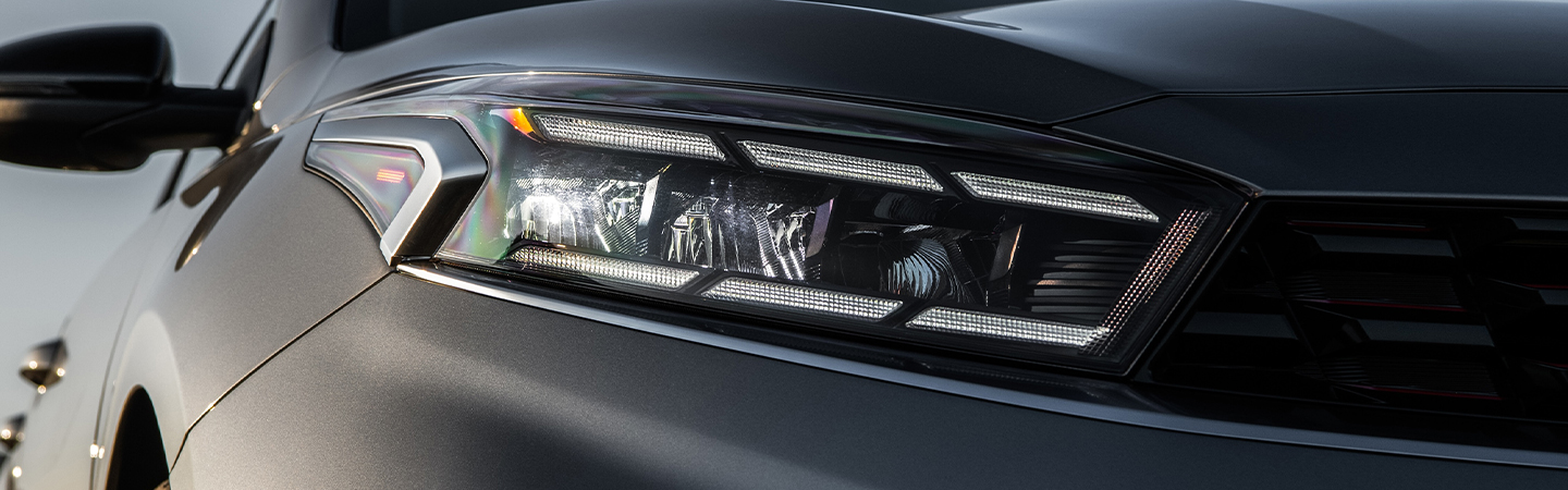 2023 Kia Forte Specs & Features Slide3