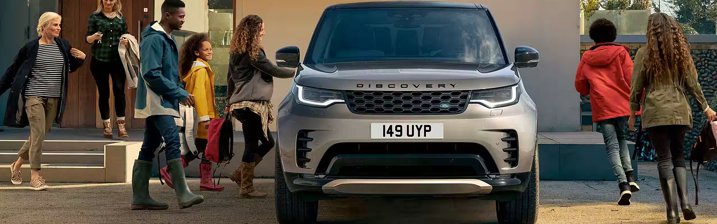 2024 Land Rover Discovery brown frontview