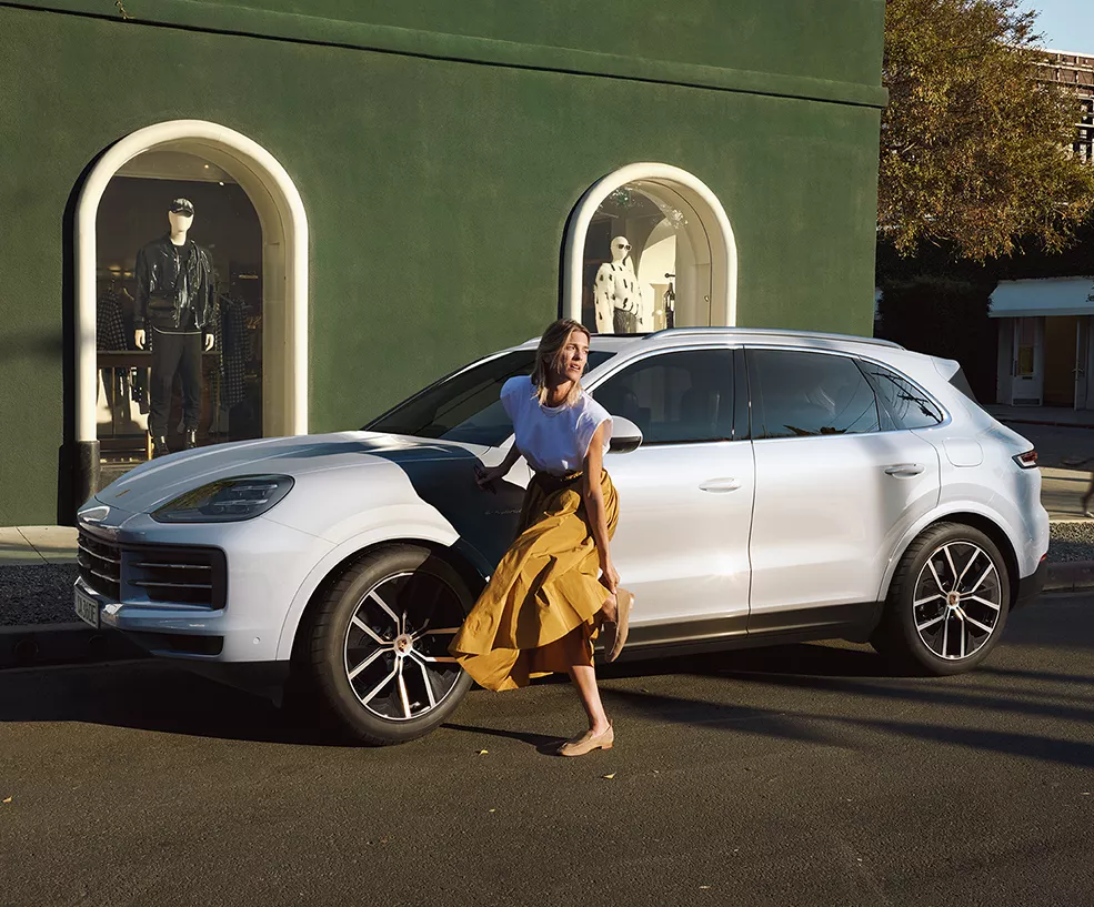 2026 Porsche Cayenne E-Hybrid exterior