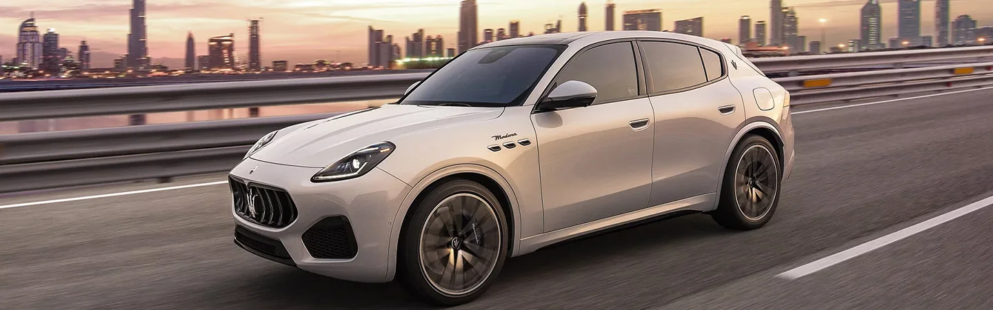 2024 Maserati Grecale vs Mercedes-Benz GLC sliver color and side view