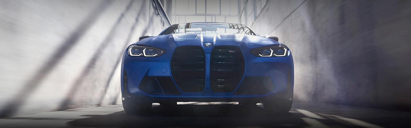 Front view of 2022 Blue M4