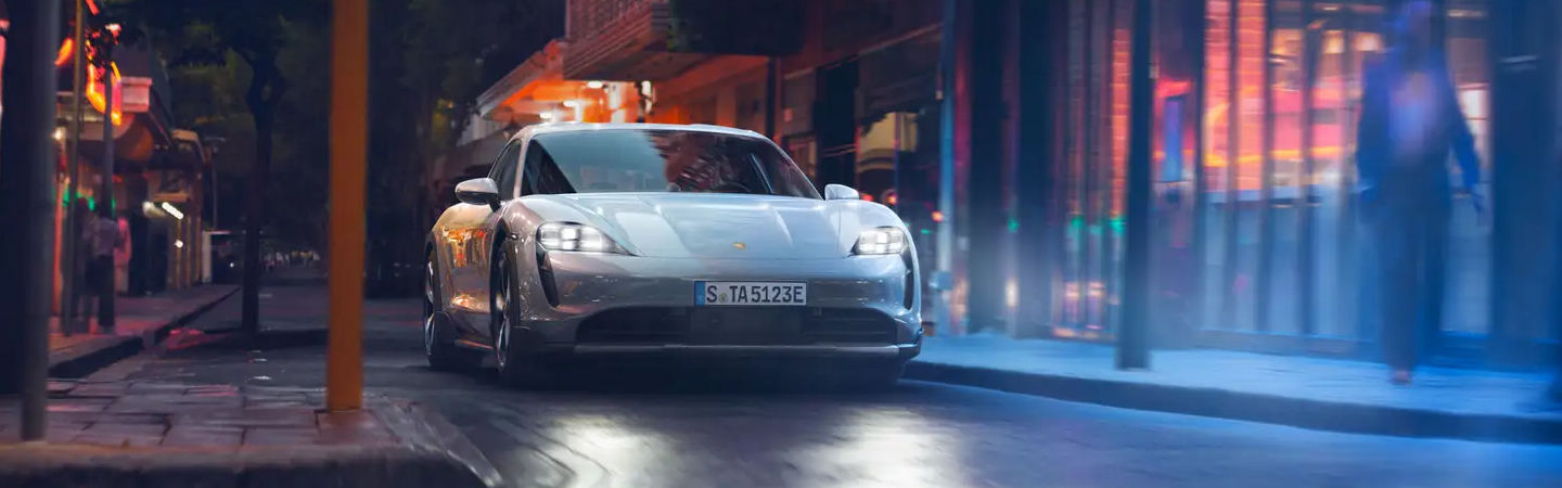 Porsche Taycan white frontview