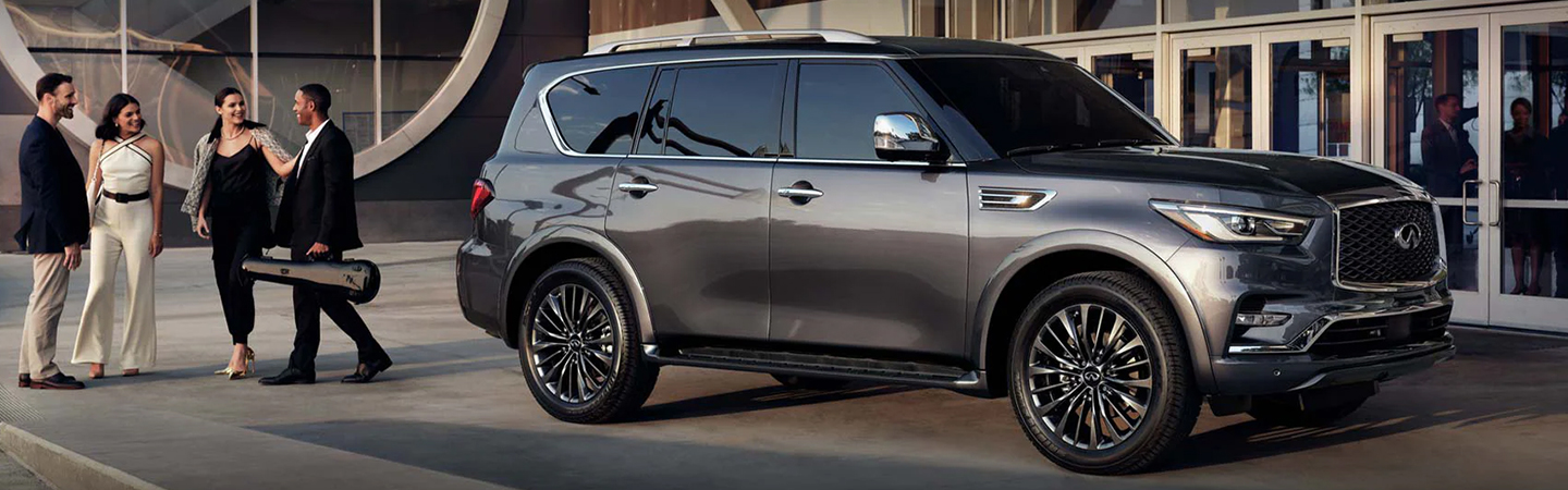 2023 Lincoln Navigator vs 2023 INFINITI Q80 slide3