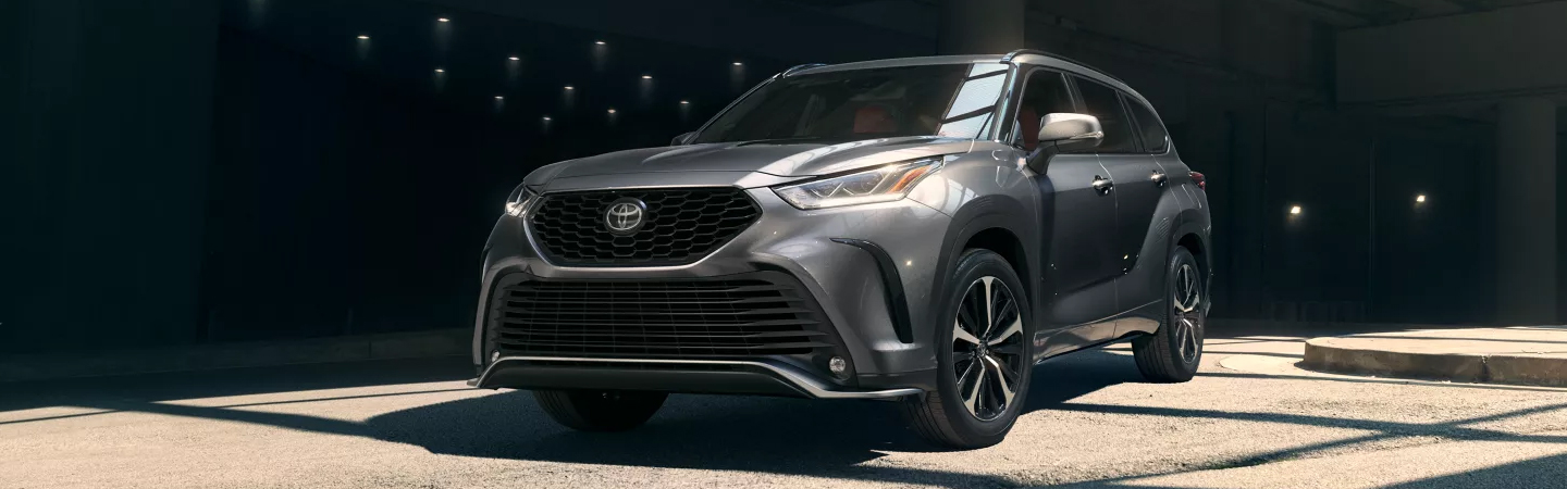 2022 Toyota RAV4 vs. 2022 Toyota Highlander slider4