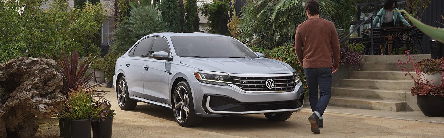 2022 Volkswagen Passat vs. 2022 Volkswagen Jetta slider1