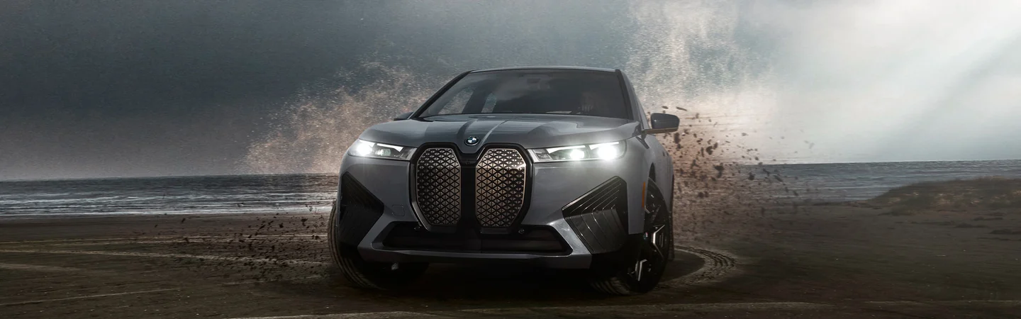 2024 BMW iX Review slider2