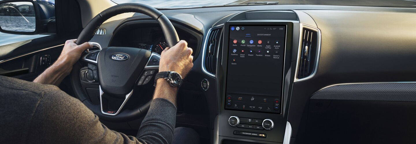 2024 Ford Edge interiorimage