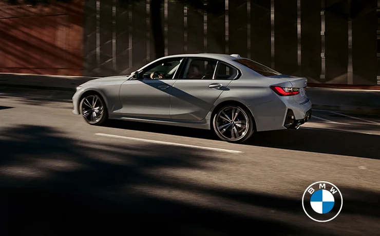 BMW 330i Sedan