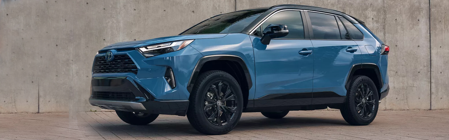 2022 Toyota RAV4 Hybrid Slide2