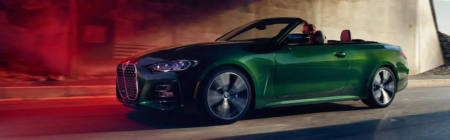 2025 BMW 4 Series Specs white color side view