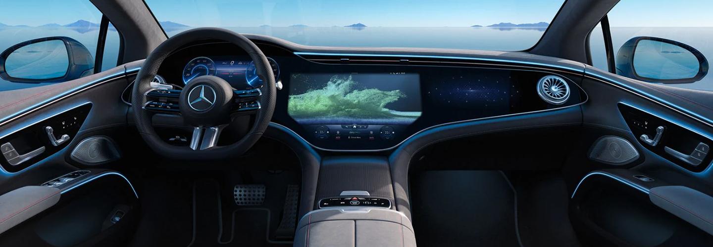 2022 EQS Sedan front dashboard