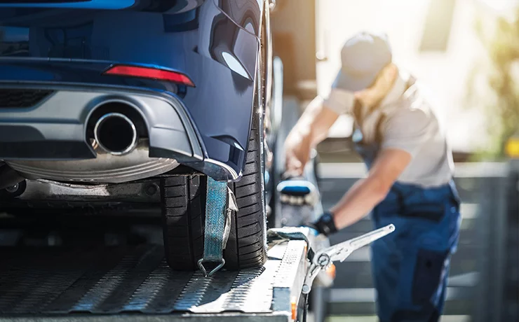 tech working under car