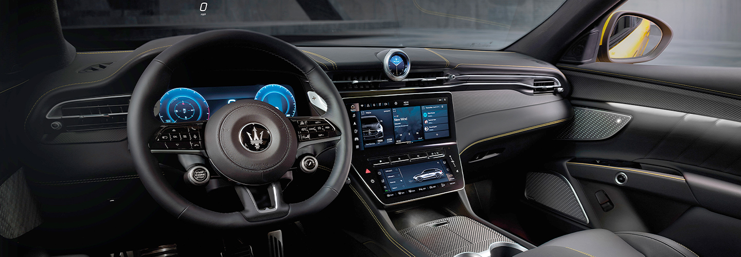 2023 Maserati Grecale vs 2023 BMW X5 interiorimage