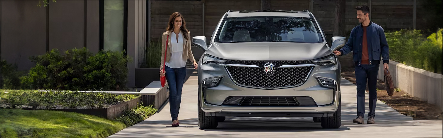 2024 Buick Enclave Specs silver frontview 