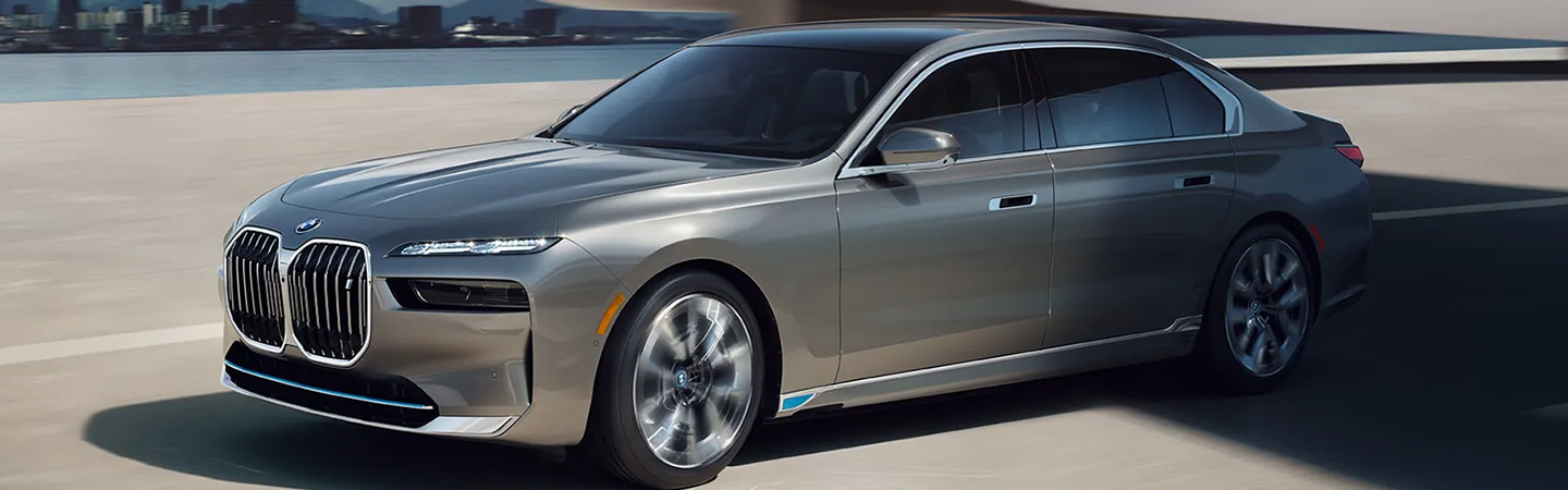 2023 BMW i7 slider1