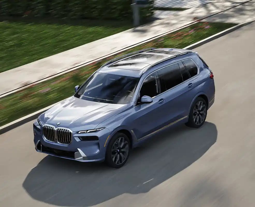 2026 BMW X7 top view