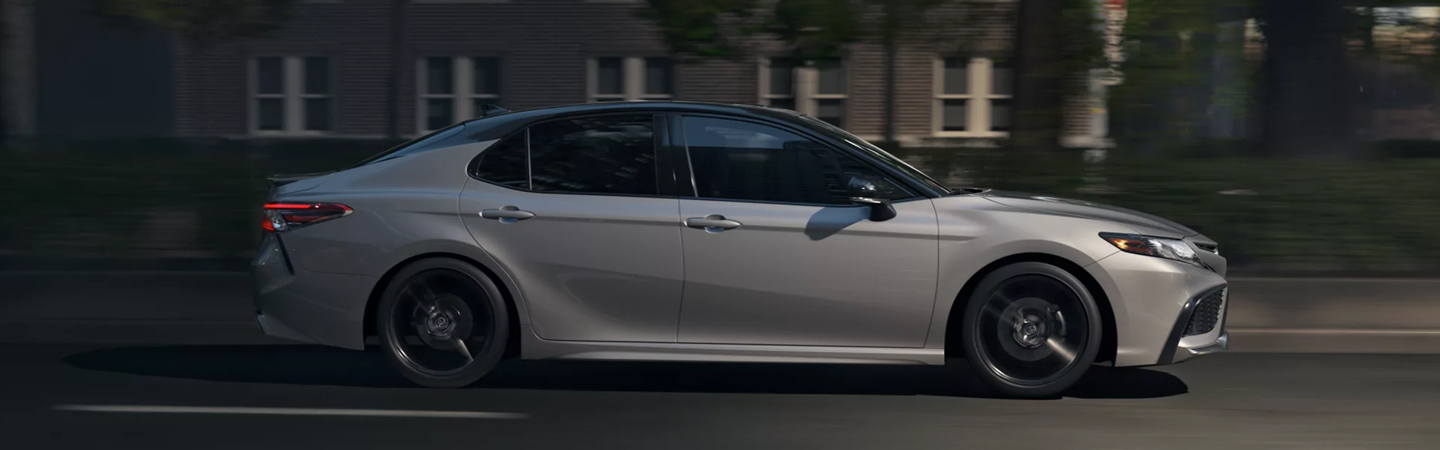 2022 Honda Civic vs 2022 Toyota Camry slider4