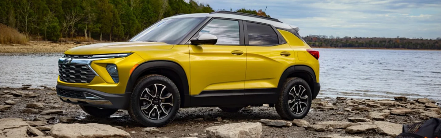 Chevrolet Trailblazer Specs yellowcolor frontview