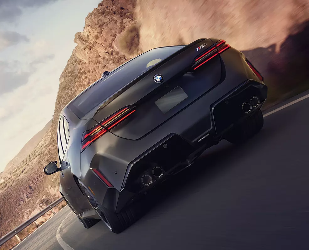 new BMW M5