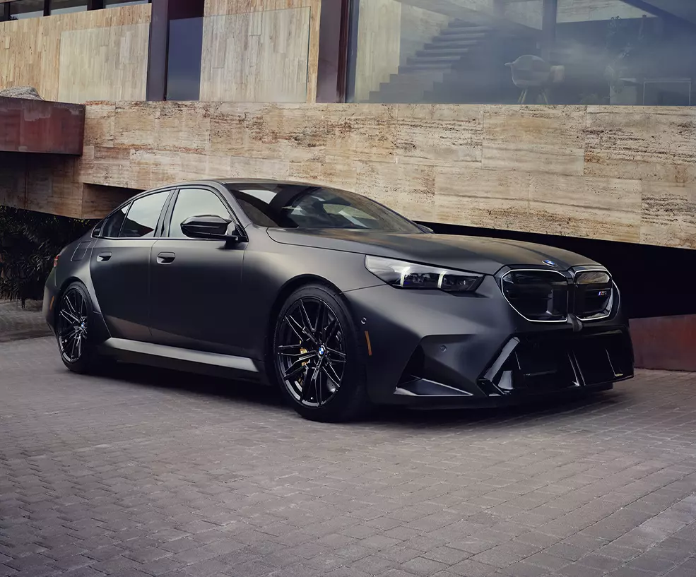new BMW M5