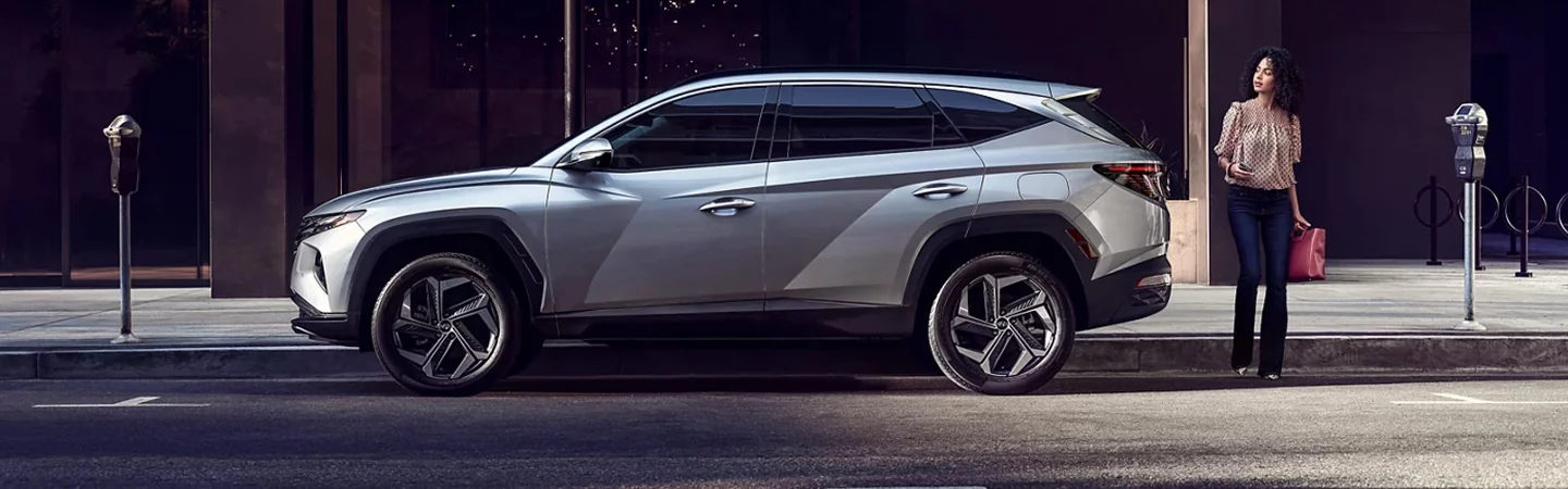 2024 Hyundai Tucson Specs grey color side view