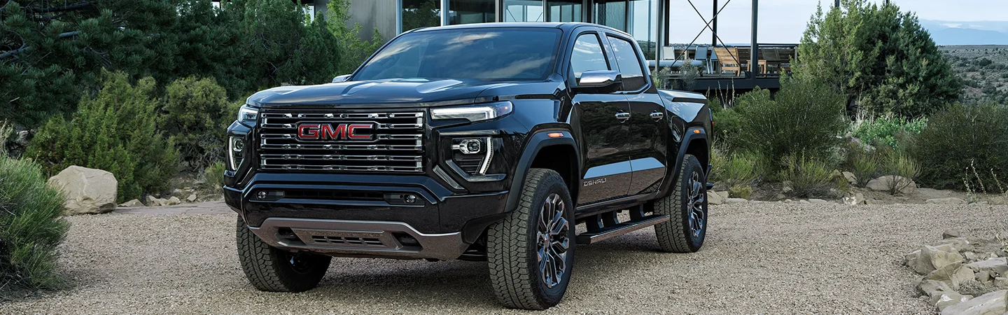 2024 GMC Canyon Specs silvercolor frontview