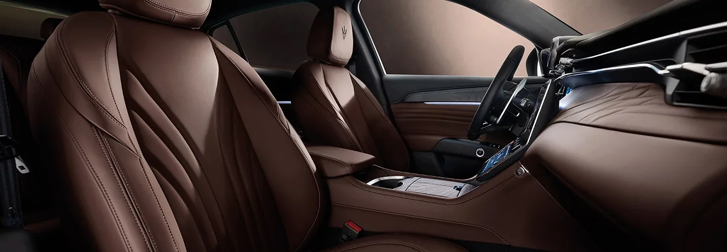Maserati Grecale interior