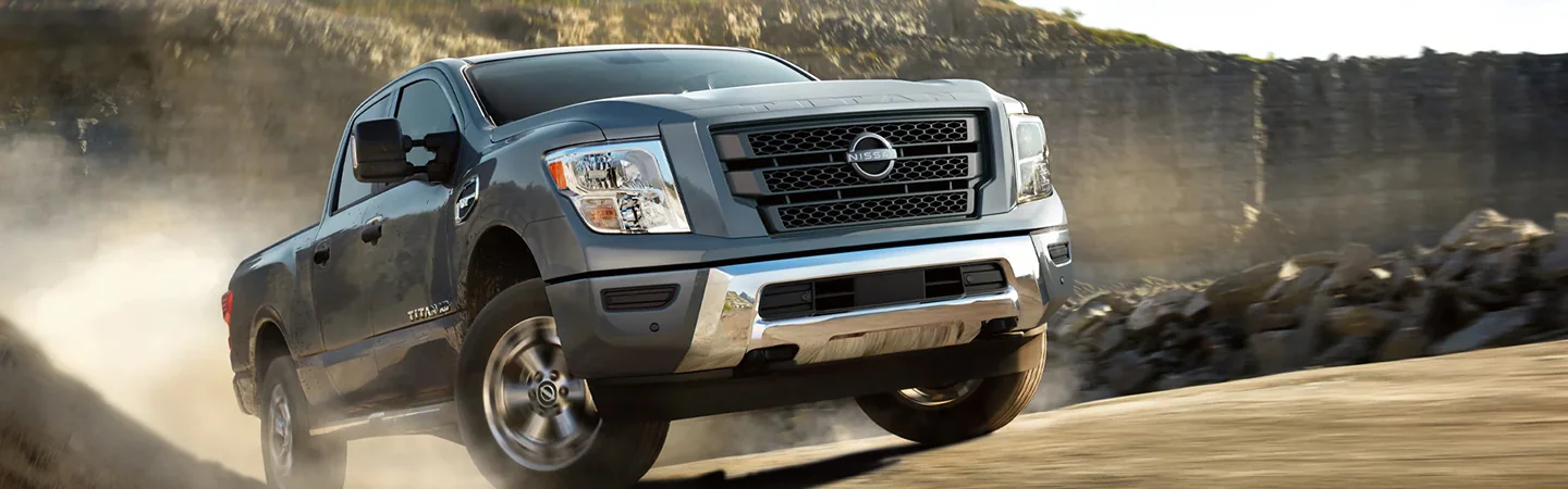 2024 Nissan Titan Specs black color front view
