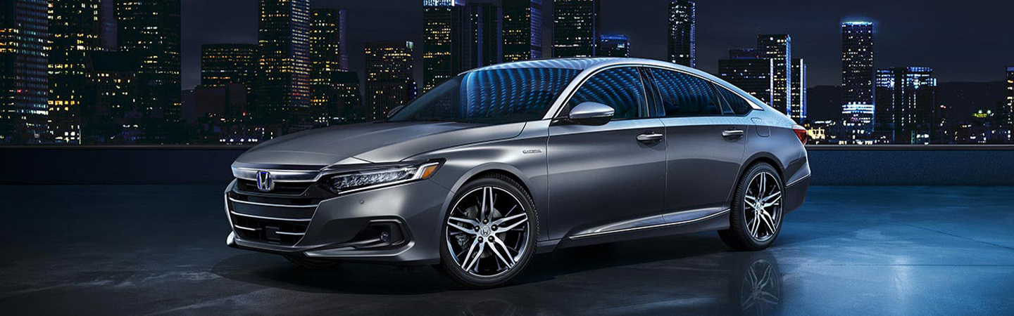 2022 Honda Accord vs Nissan Maxima slider1