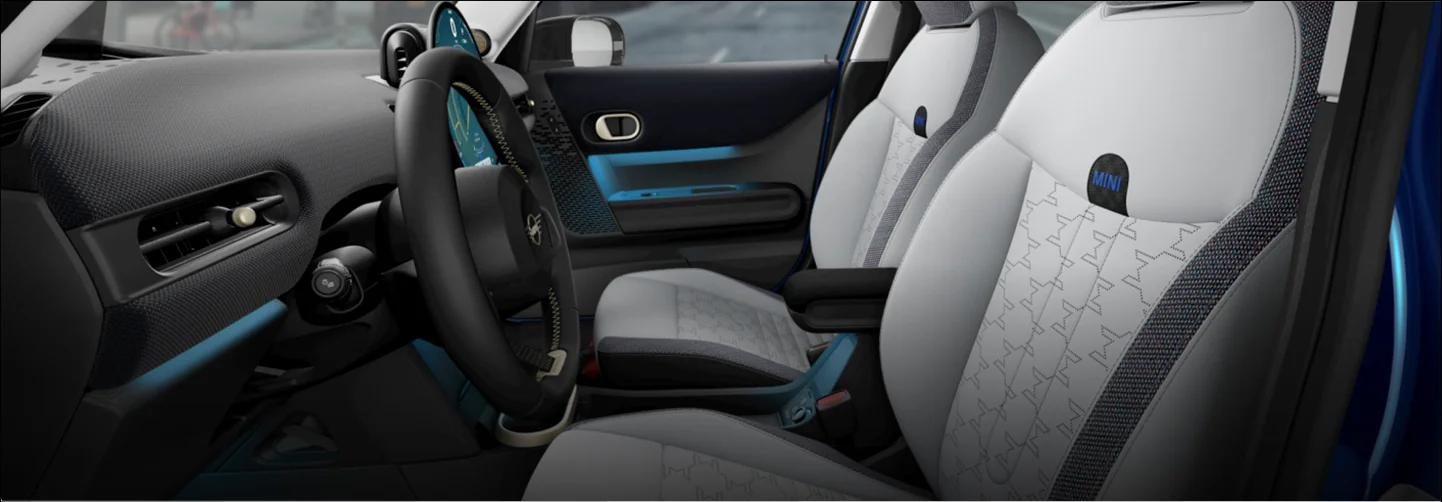 2025 MINI 4-Door Hardtop inside