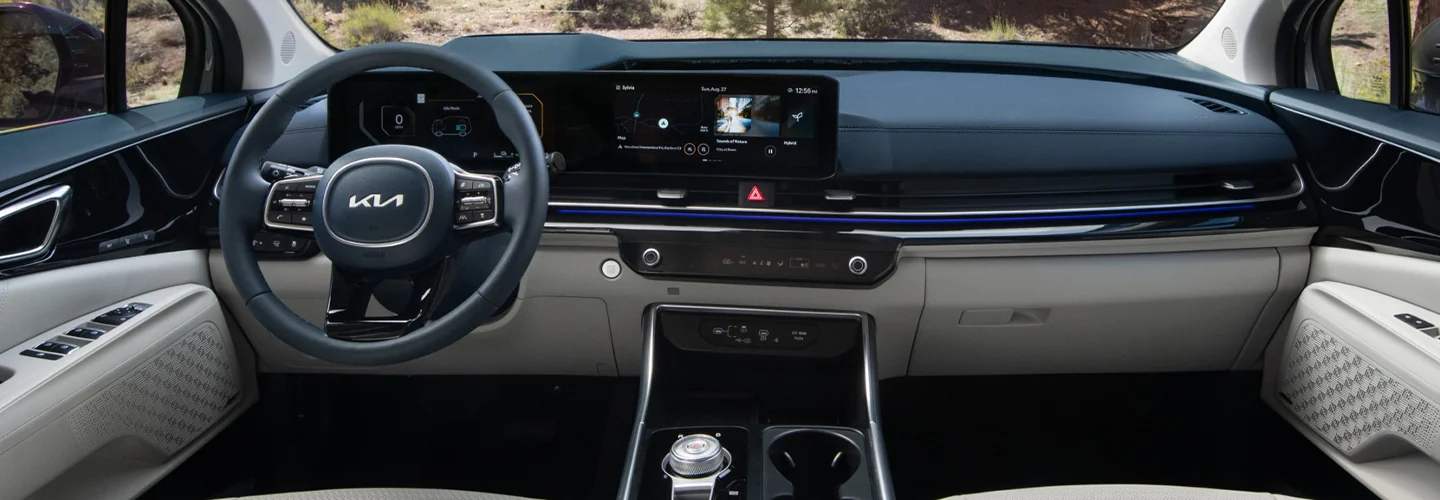 2025 Kia Carnival MPV Hybrid interiorimage