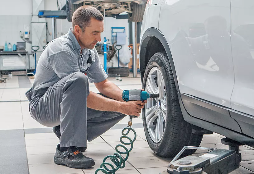 Service advisor assisting a customer