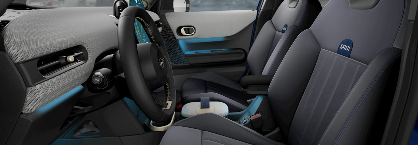2025 MINI Cooper S 4-Door Hardtop interior