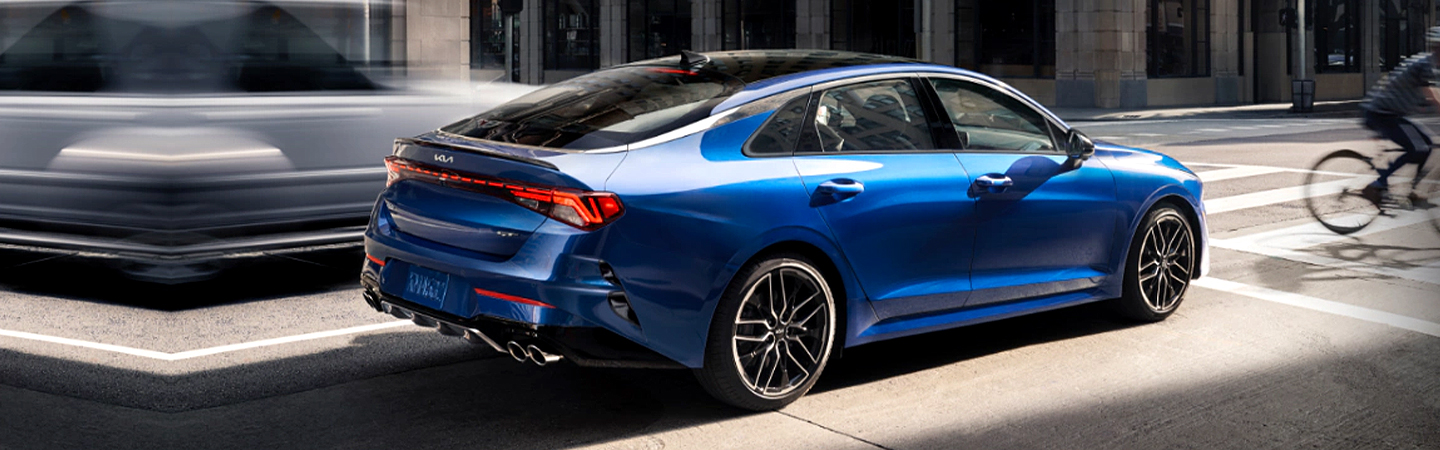 2022 Kia K5 Slide2