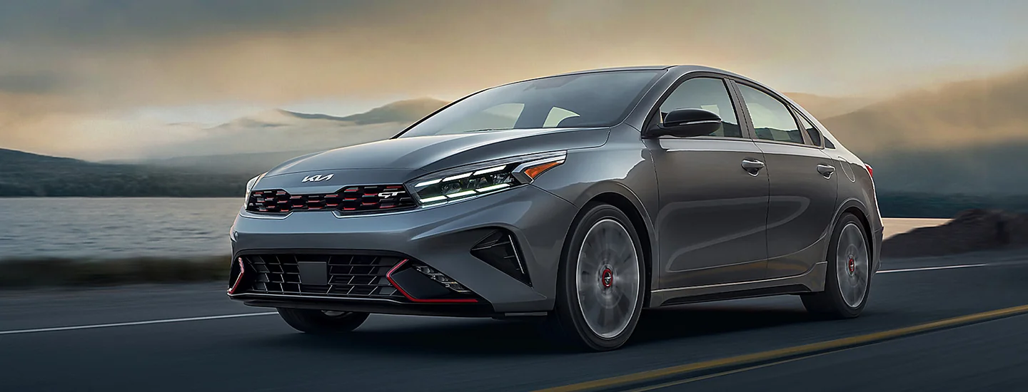 2024 Kia Forte Specs | Lupient Kia of Milwaukee, image size:1440x550