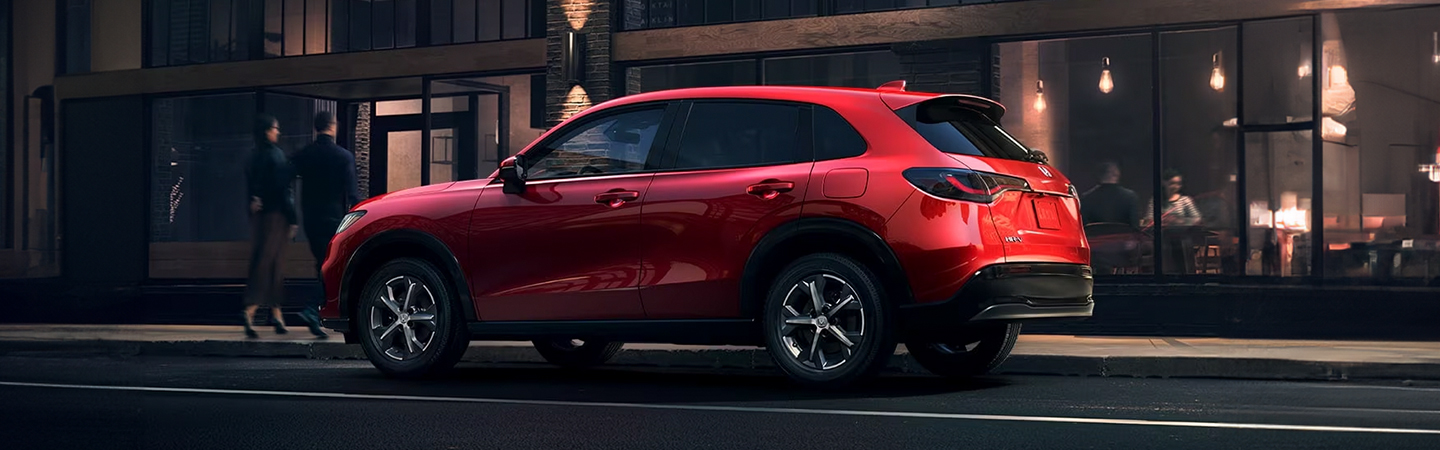 2024 Honda HR-V vs Mazda CX-5 red sideview