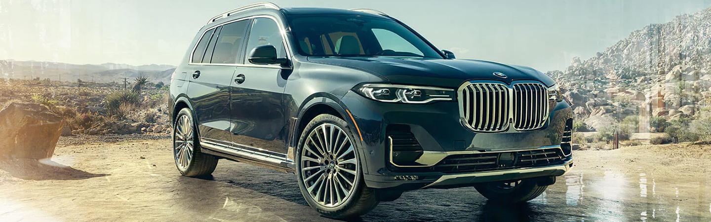 2022 BMW X7 Slide3
