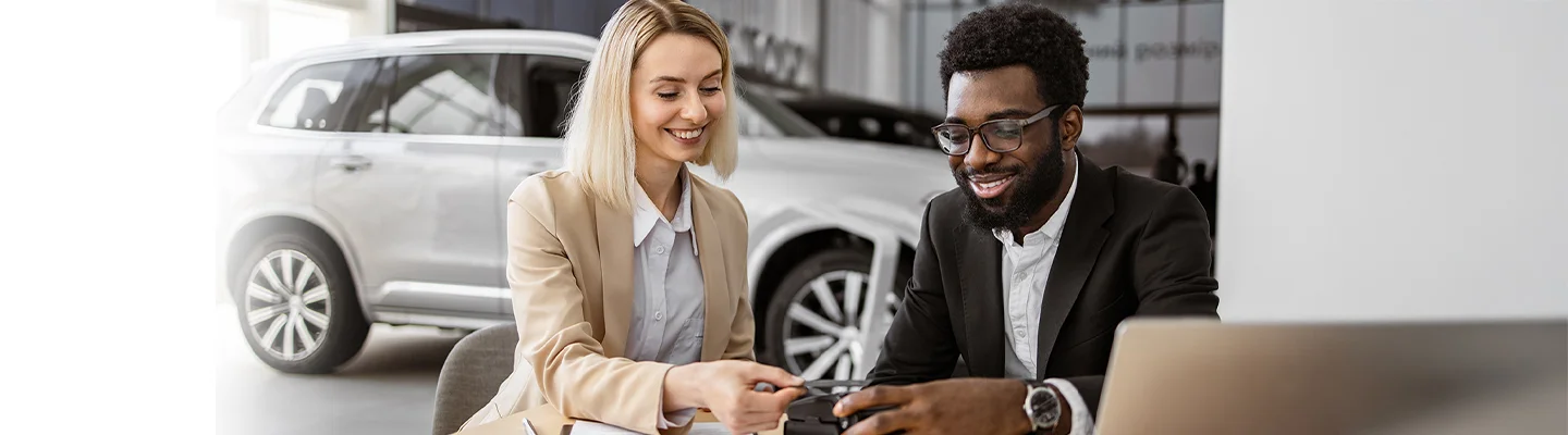 people making a new car deal